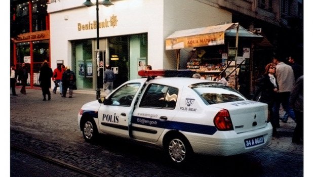 13 yaşlı uşaq atasını GÜLLƏLƏDİ