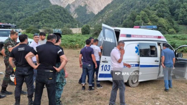Qəbələdə çoban qayadan yıxıldı