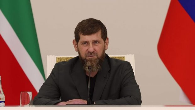 Kadırov sağlam olduğunu açıqladı - VİDEO