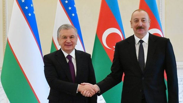 İlham Əliyev Şavkat Mirziyoyevə ZƏNG ETDİ