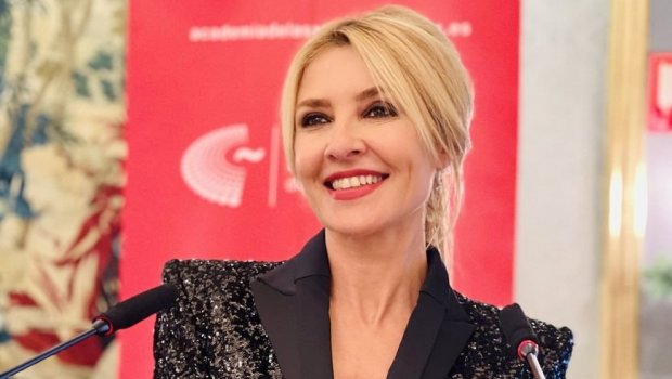 Məşhur aktrisadan ŞOK ETİRAF – “6 yaşımda 8 kişi tərəfindən...”