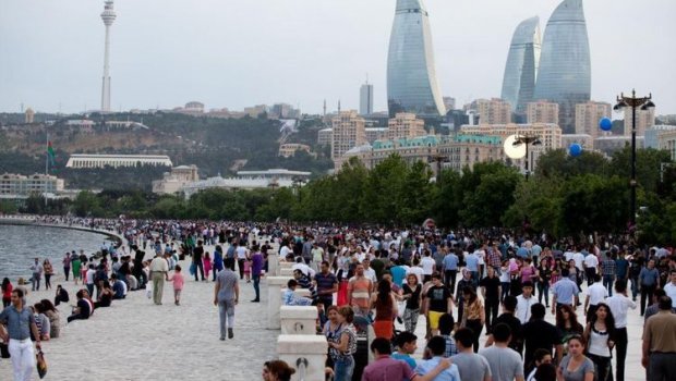 Rayonlardan Bakıya axın BAŞLADI - Paytaxtdakı sıxlığın səbəbi BƏLLİ OLDU