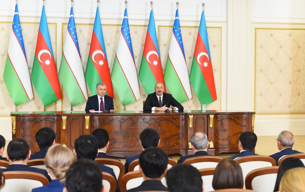 Azərbaycan və Özbəkistan rəhbərləri mətbuata bəyanatlarla çıxış ediblər - FOTO/VİDEO - foto 4