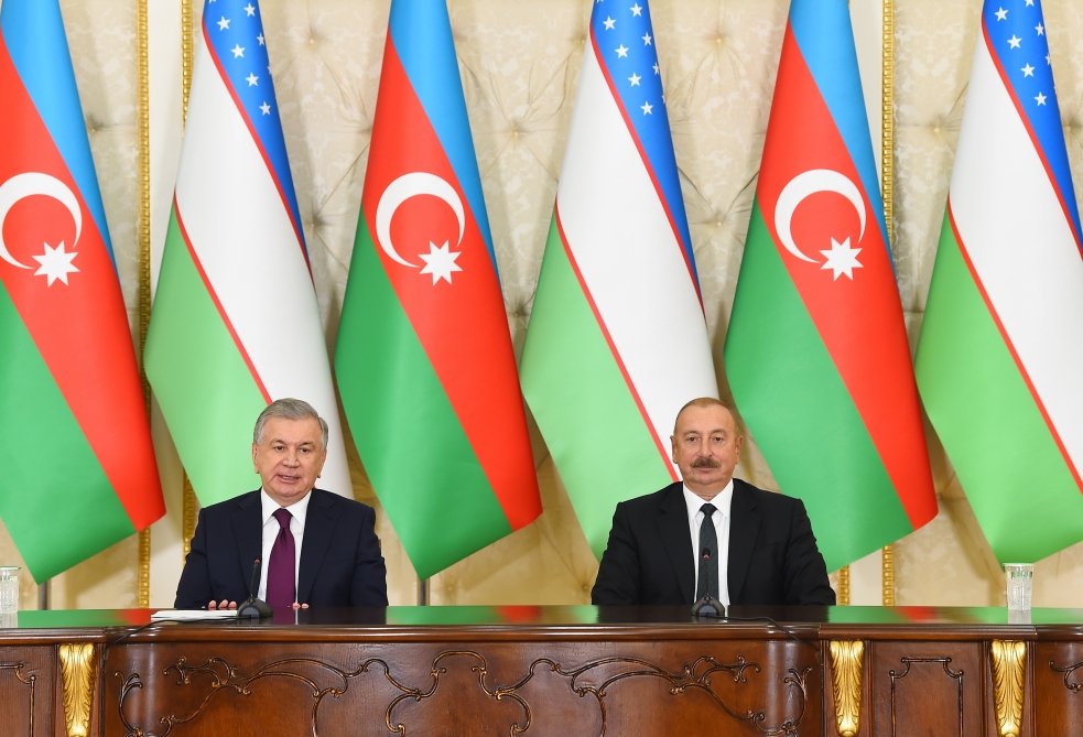 Azərbaycan və Özbəkistan rəhbərləri mətbuata bəyanatlarla çıxış ediblər - FOTO/VİDEO - foto 6
