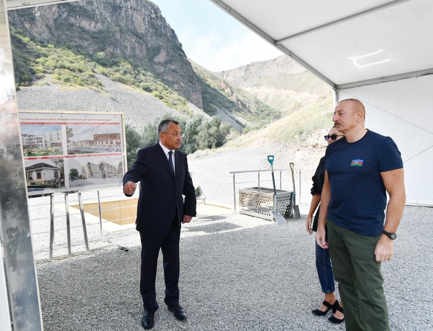 Kəlbəcərin Zar kəndinin təməli qoyulub - FOTO/VİDEO - foto 1