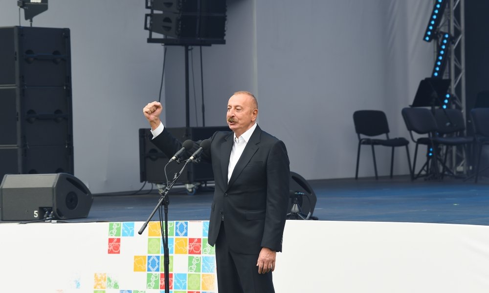 Prezident və xanımı Laçında bayram konsertində - FOTO/VİDEO  - foto 9