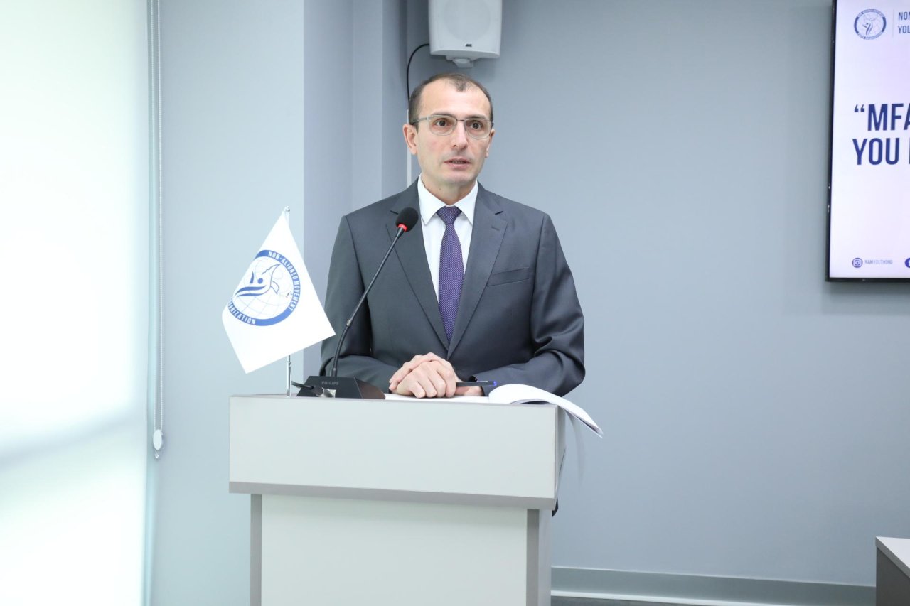 XİN-in idarə rəisi QHGT-nin mənzil-qərargahında çıxış edib - FOTO  - foto 1