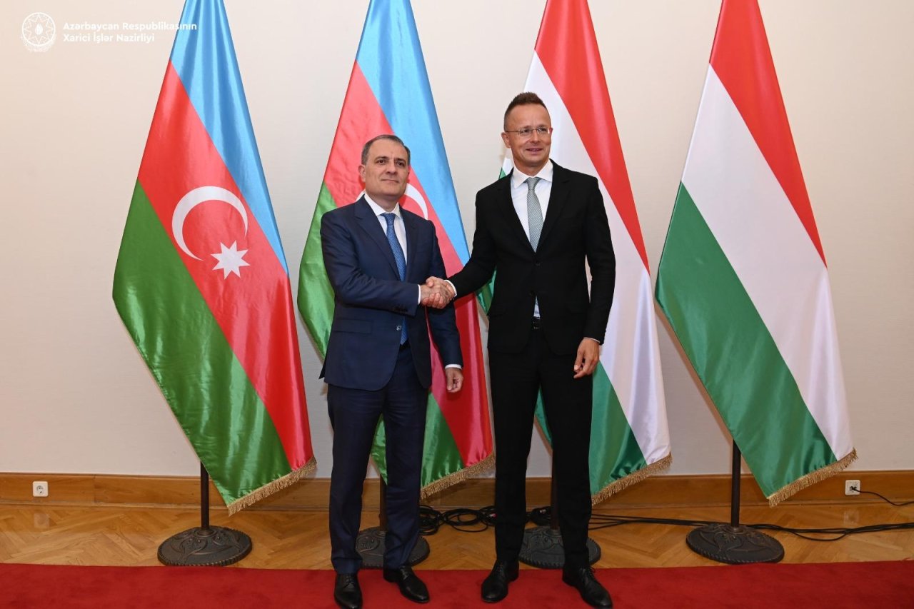 Azərbaycan-Macarıstan Strateji Dialoqunun Birinci iclası keçirilib - FOTO  - foto 2