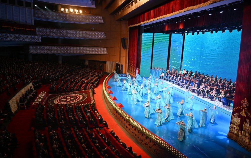 Düşənbədə “Dostluq Axşamı” konsert proqramı keçirilib - FOTO/VİDEO - foto 2