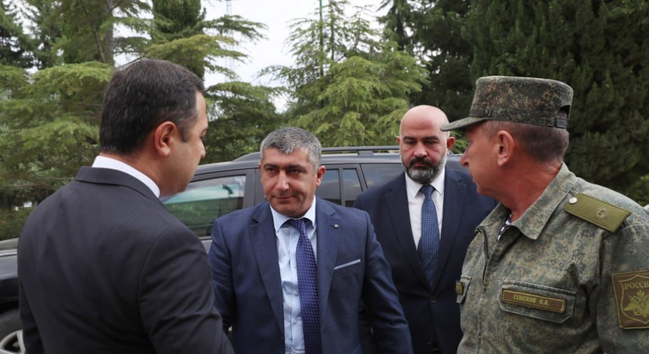 Yevlax görüşündə kimlər iştirak edir? - ADLAR - FOTO/VİDEO - foto 1