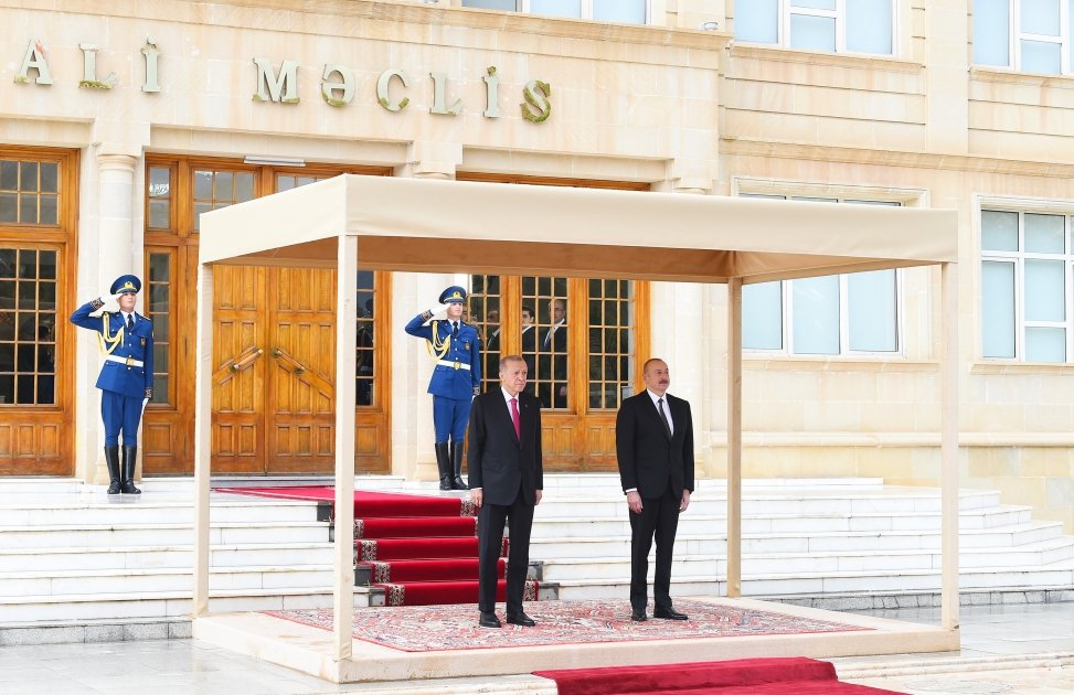 Ərdoğanın rəsmi qarşılanma mərasimi KEÇİRİLDİ - FOTO - foto 8