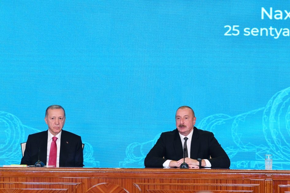 Prezidentlər mətbuata bəyanatlarla çıxış ETDİLƏR - FOTO - foto 2