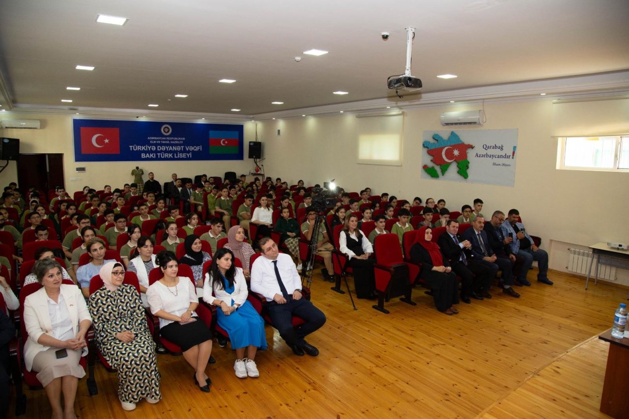 Bilal Ərdoğan Azərbaycana GƏLDİ - FOTO  - foto 13