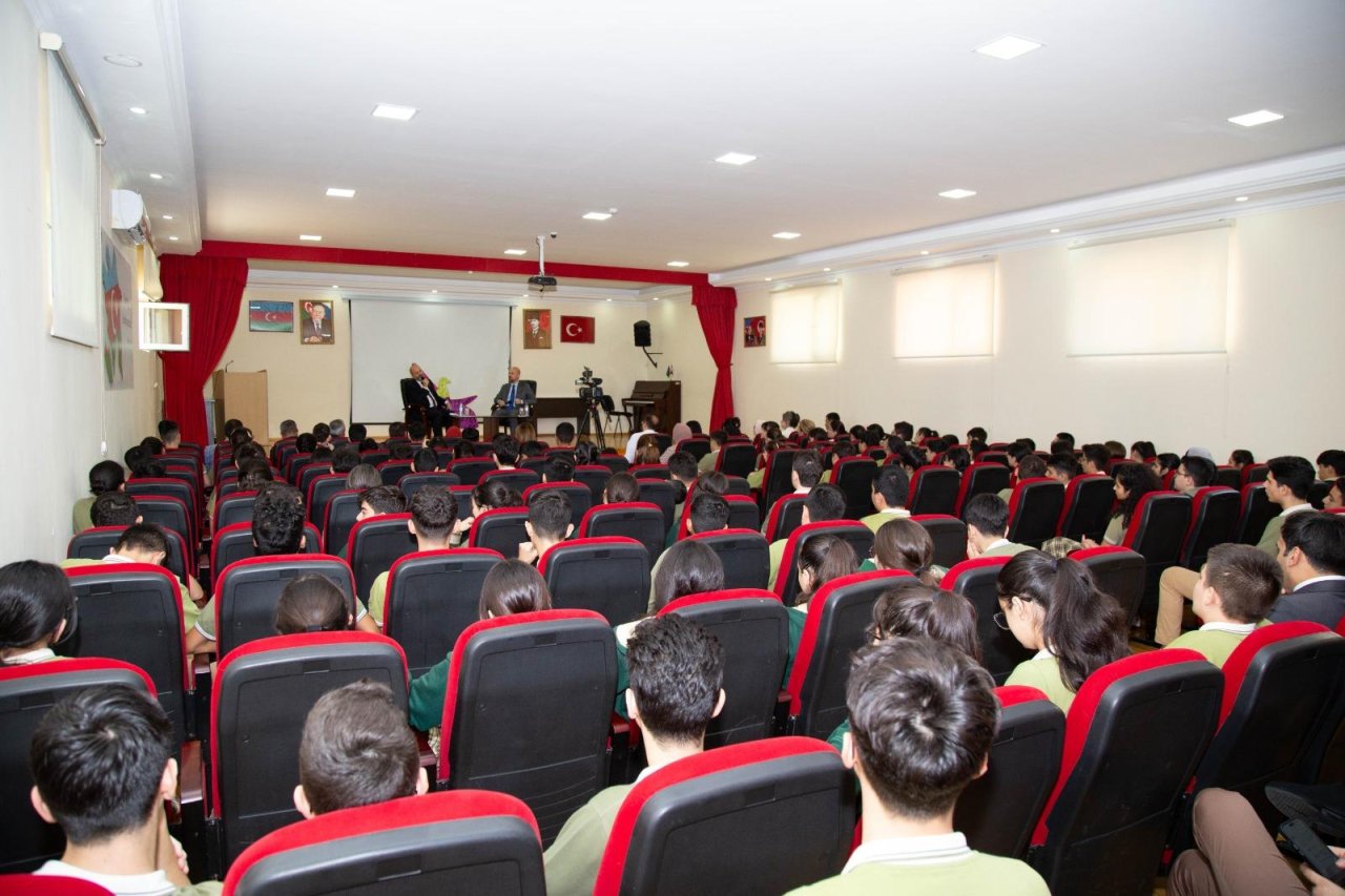 Bilal Ərdoğan Azərbaycana GƏLDİ - FOTO  - foto 8