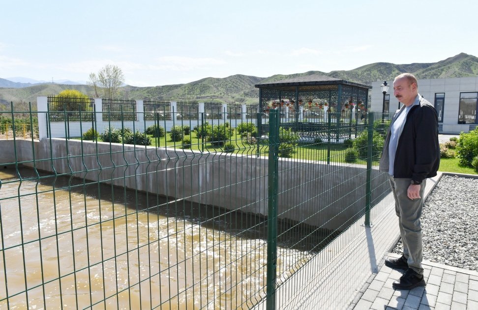 İlham Əliyev “Cahangirbəyli” Su Elektrik Stansiyasının AÇILIŞINDA - FOTO - foto 6