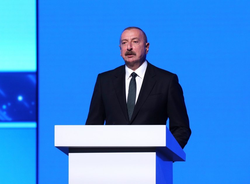 Prezident və Xanımı Astronavtika tədbirində - YENİLƏNİB-FOTO/VİDEO  - foto 1