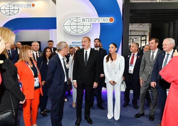 Prezident və Xanımı Astronavtika tədbirində - YENİLƏNİB-FOTO/VİDEO  - foto 9