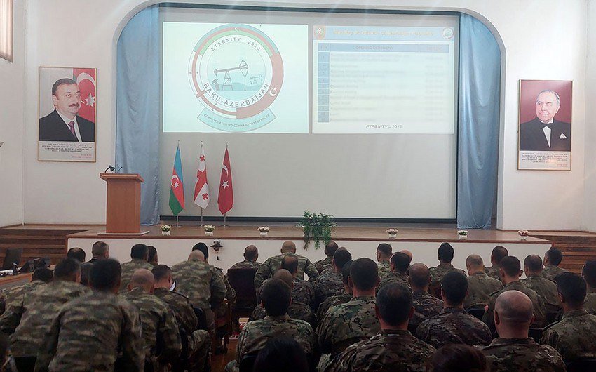 Bakıda Azərbaycan, Türkiyə və Gürcüstan hərbçilərinin təlimi keçirilir - FOTO - foto 4