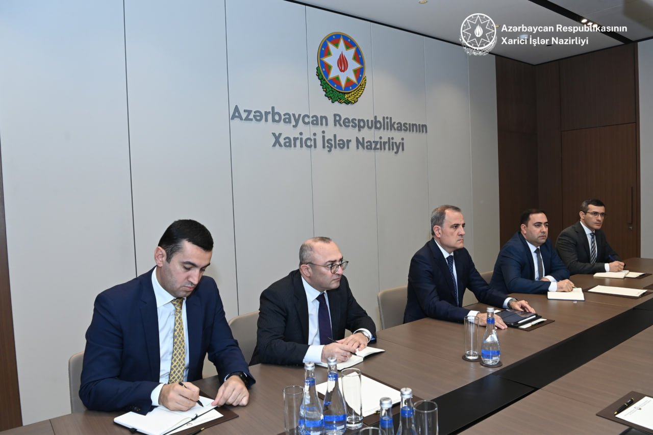 Ceyhun Bayramov: "Ermənistanın qarayaxma təbliğatı bölgədəki reallıqları əks etdirmir" - FOTO - foto 1