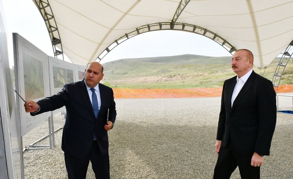 Prezident Füzulidə Qoçəhmədli kəndinin təməlini QOYDU - FOTO - foto 1
