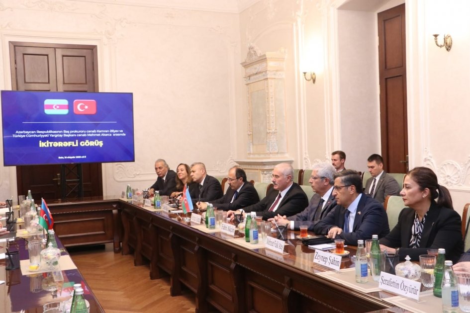 Baş Prokuror Türkiyə Ali Məhkəməsinin sədri ilə ədliyyə orqanlarının əməkdaşlığını MÜZAKİRƏ ETDİ - FOTO  - foto 5
