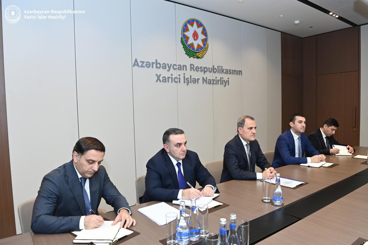 XİN-də Azərbaycan-İraq əməkdaşlığı müzakirə olunub - FOTO  - foto 2