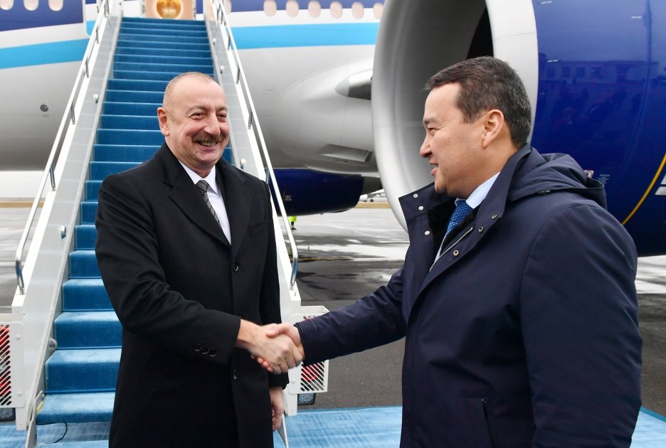 İlham Əliyev Qazaxıstana GETDİ - FOTO - foto 1