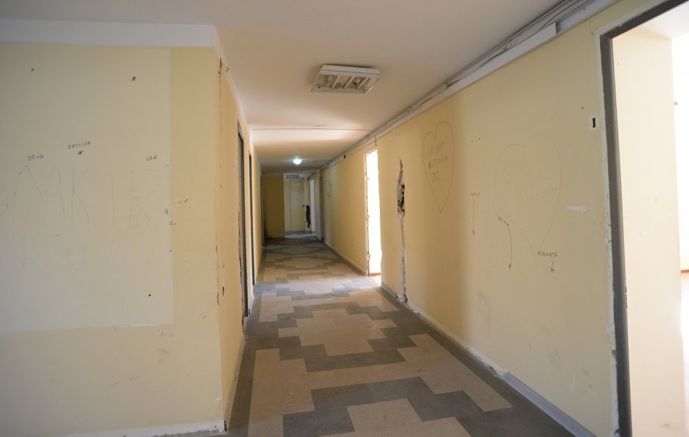 Prezident Şuşada peşə məktəbinin və kollecin binasına baxış keçirib - FOTO/YENİLƏNİB  - foto 3