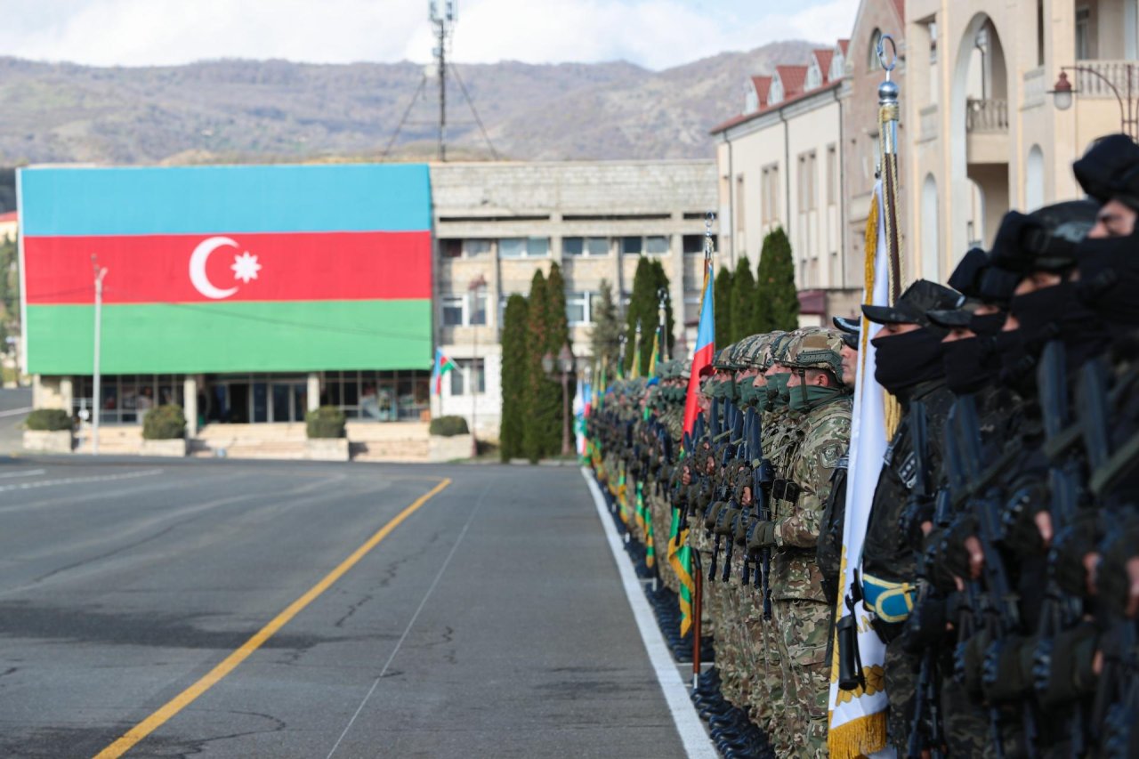 Prezident: “Söz vermişdim ki, bayrağımızı bütün torpaqlarımızda qaldıracağıq” - FOTO/VİDEO - foto 2
