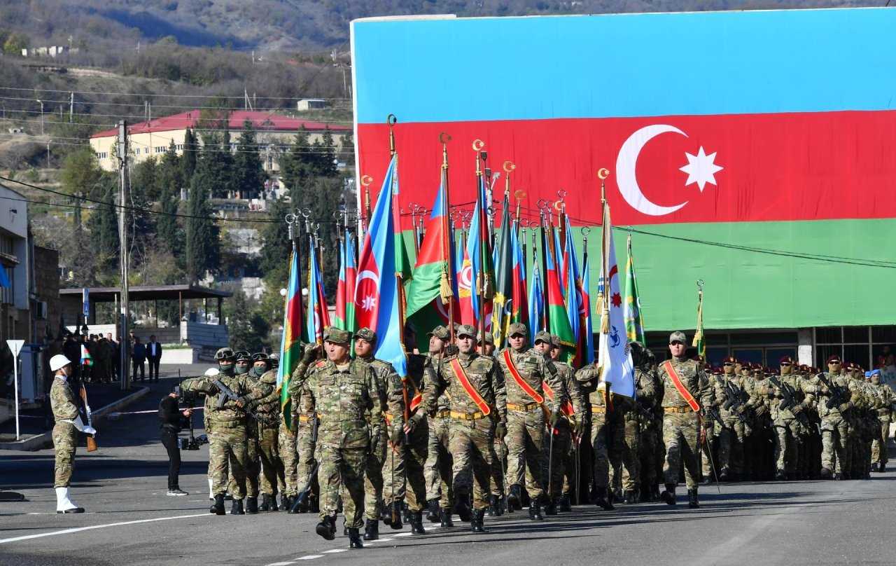 Prezident: “Azərbaycan övladları Şuşanı əlbəyaxa döyüşlərlə azad edib” - FOTO - foto 2