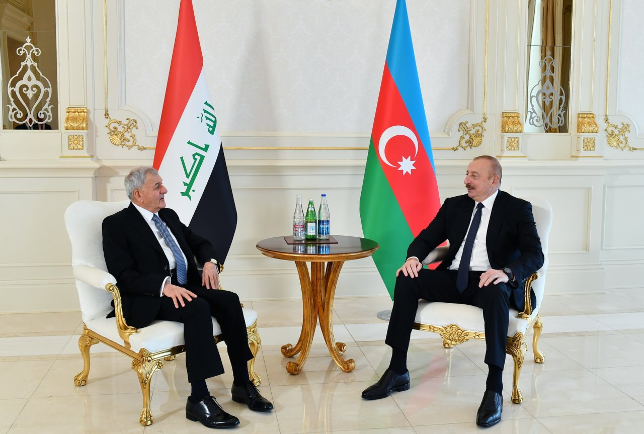 Azərbaycan və İraq prezidentlərinin təkbətək görüşü keçirilib - FOTO/VİDEO - foto 1