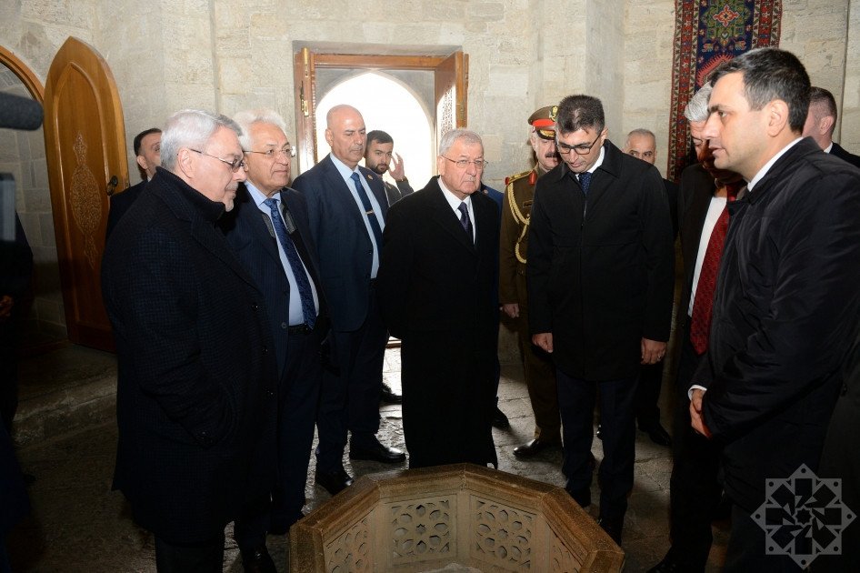 İraq Prezidenti İçərişəhərdə - FOTO - foto 2