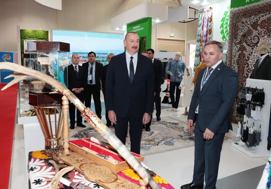 Prezidentə SPECA ölkələrinin sərgisi barədə məlumat verildi - YENİLƏNİB - FOTO/VİDEO - foto 12