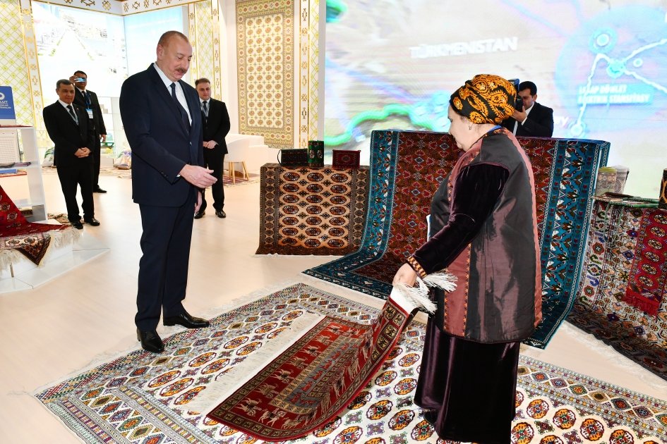 Prezidentə SPECA ölkələrinin sərgisi barədə məlumat verildi - YENİLƏNİB - FOTO/VİDEO - foto 18