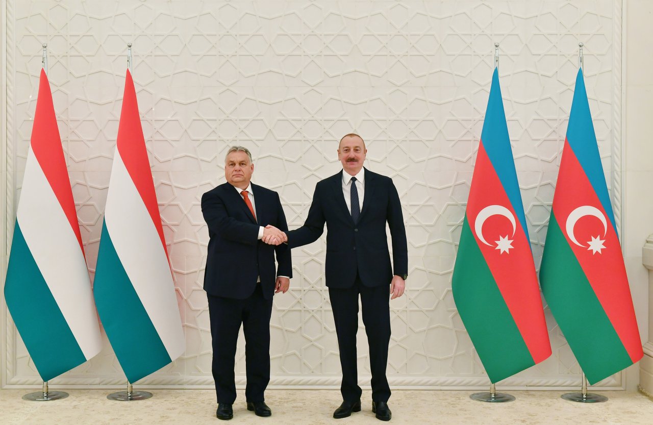 İlham Əliyev Macarıstanın Baş nazirini QƏBUL EDİB - YENİLƏNİB/FOTO/VİDEO - foto 2