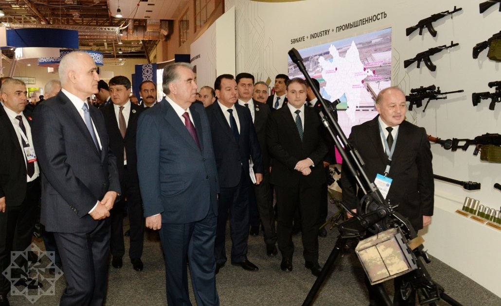 Tacikistan Prezidenti SPECA həftəsi çərçivəsində keçirilən sərgidə - FOTO/VİDEO - foto 5