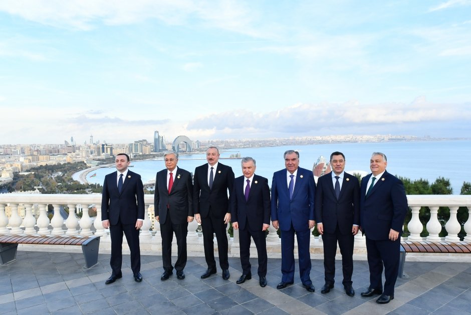 SPECA-nın Zirvə görüşünə qatılan liderlərin şərəfinə rəsmi nahar verilib - FOTO/VİDEO - foto 4
