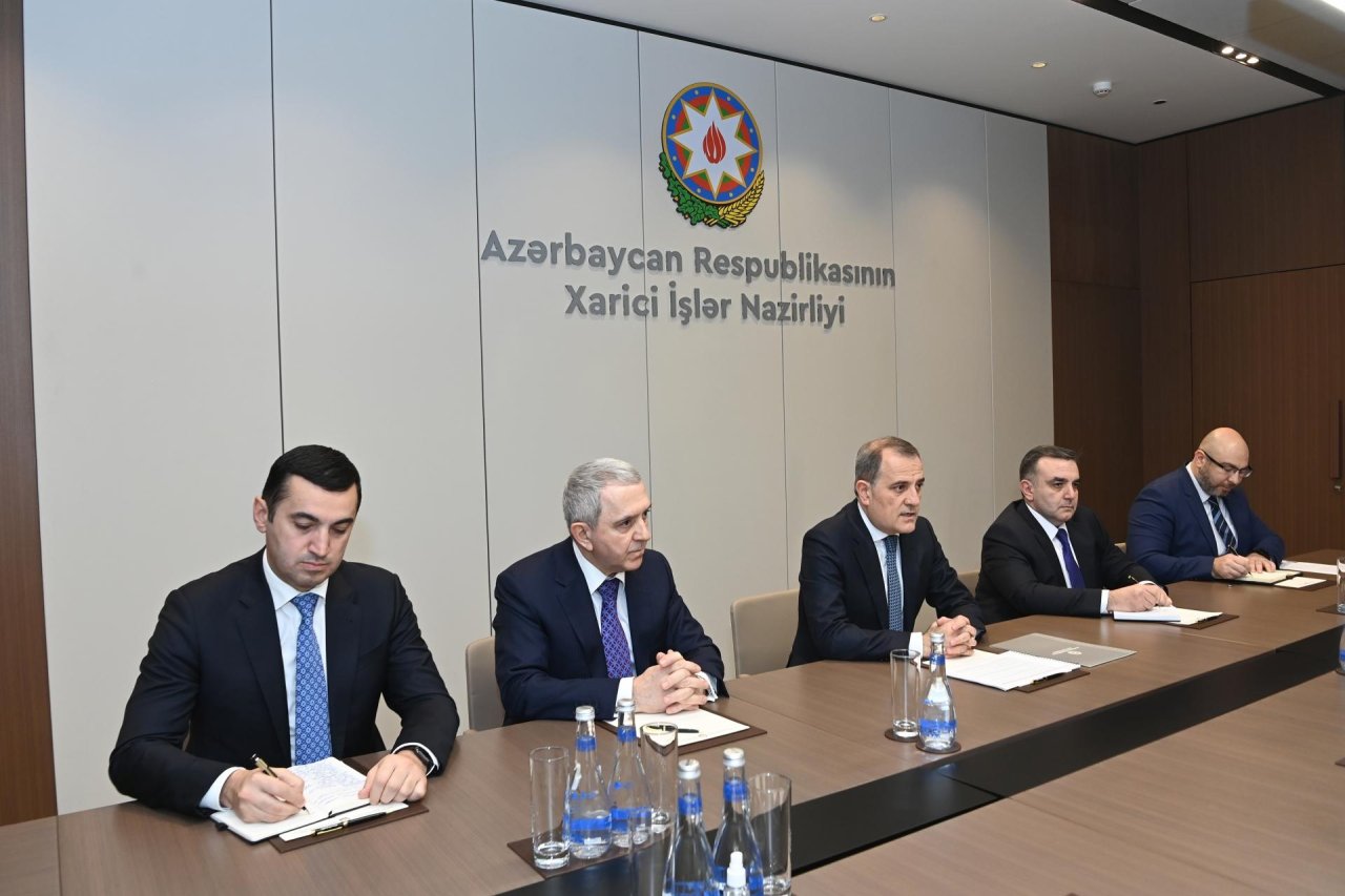 Körfəz Əməkdaşlıq Şurası ilə münasibətlərin inkişaf perspektivləri MÜZAKİRƏ EDİLİB - FOTO - foto 2