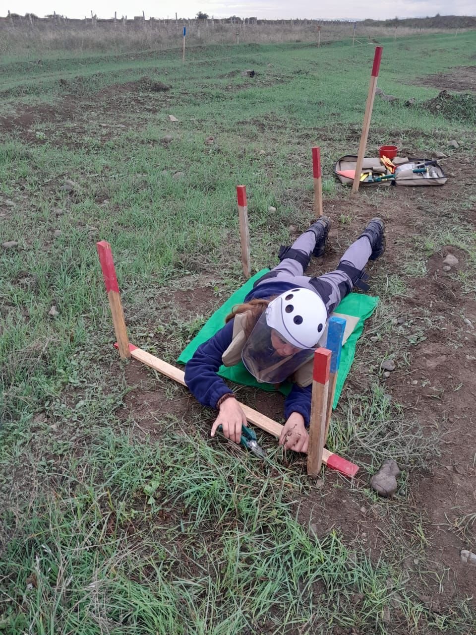 Hikmət Hacıyevdən azərbaycanlı minaaxtaran qadınlarla bağlı PAYLAŞIM – FOTO   - foto 5