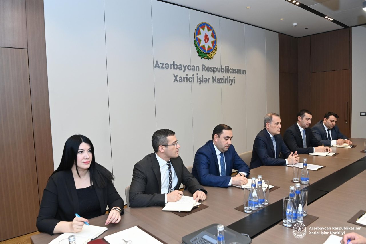 Ceyhun Bayramovla Ceyms O’Brayn Azərbaycan-Ermənistan arasında normallaşma prosesini MÜZAKİRƏ EDİB - FOTO - foto 2