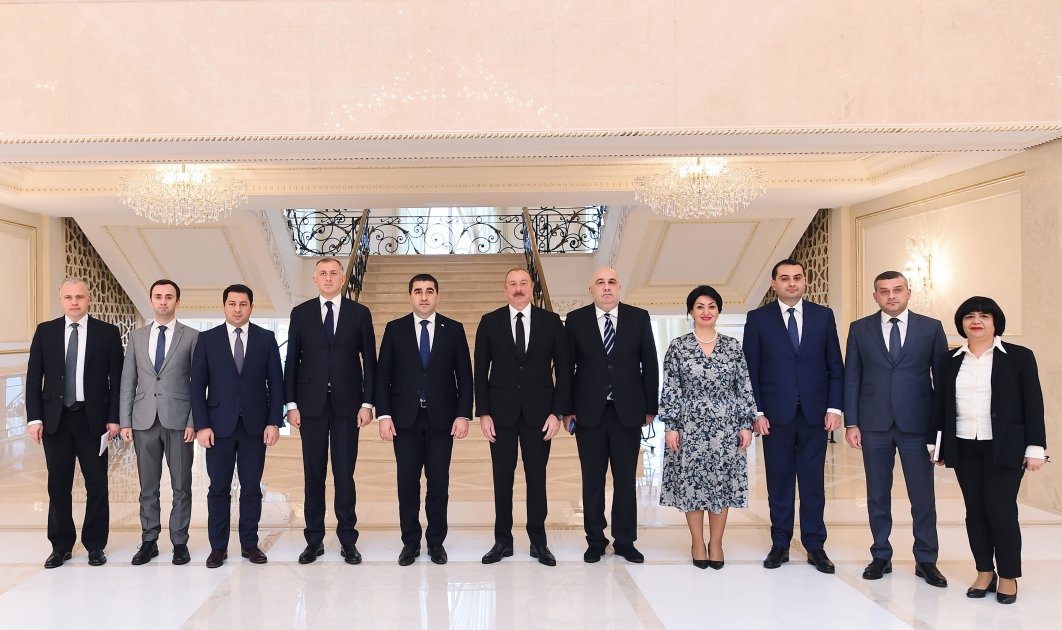 İlham Əliyev Gürcüstan parlamentinin sədrini qəbul edib - FOTO/VİDEO - foto 4