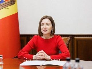 Azərbaycanlı səfir Moldovanın “Şərəf” ordeni ilə təltif edilib - FOTO - foto 1