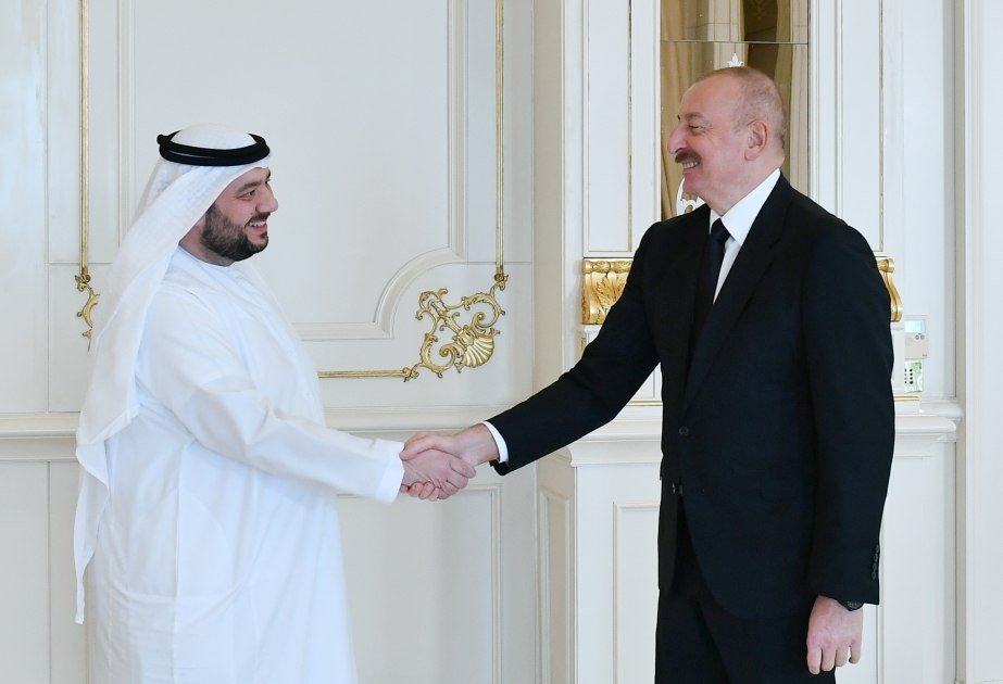 Prezident Birləşmiş Ərəb Əmirliklərinin investisiya nazirini qəbul edib - FOTO/VİDEO - foto 1