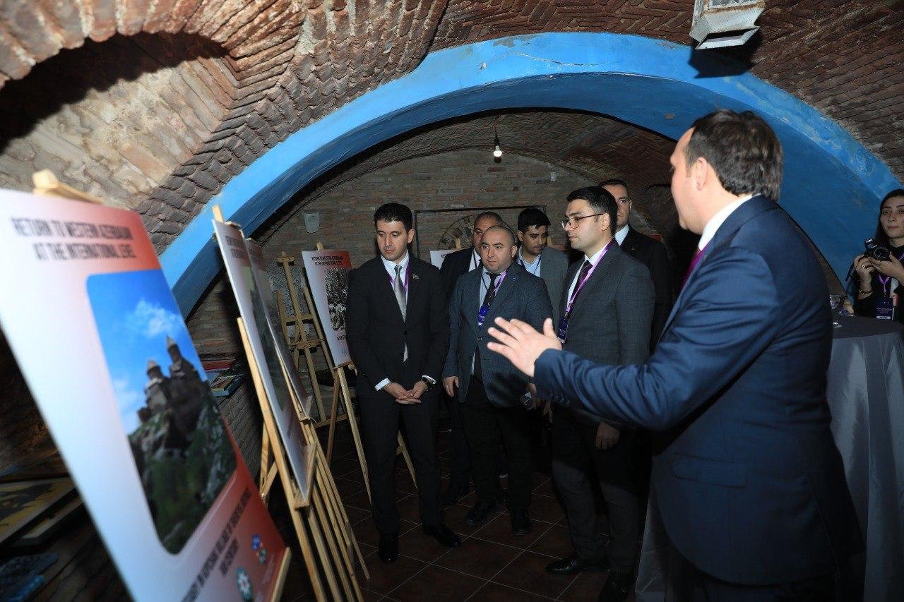 Tbilisidə Qərbi Azərbaycana qayıdışla bağlı Gürcüstan Forumu keçirilib – FOTO  - foto 11