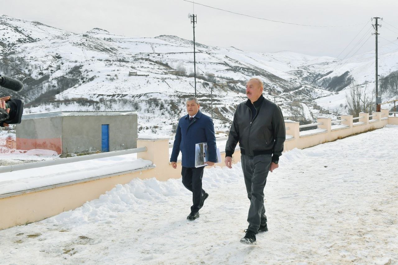 Prezident Şuşa rayonunun Turşsu qəsəbəsində - FOTO/VİDEO - foto 2