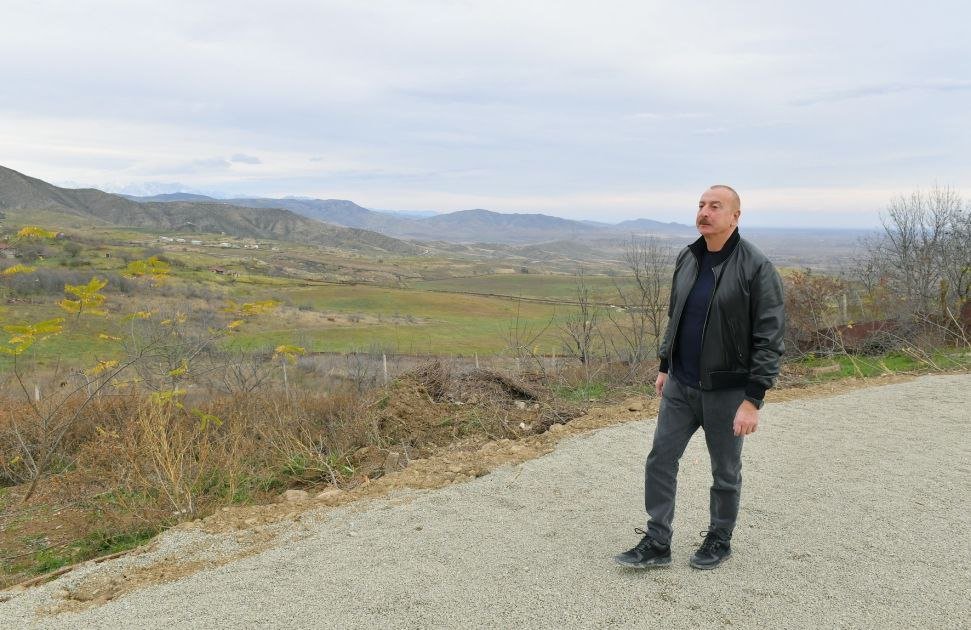 Prezident Xocalının Naxçıvanlı, Pircamal, Xanabad və Pirlər kəndlərində - FOTO/VİDEO - foto 3