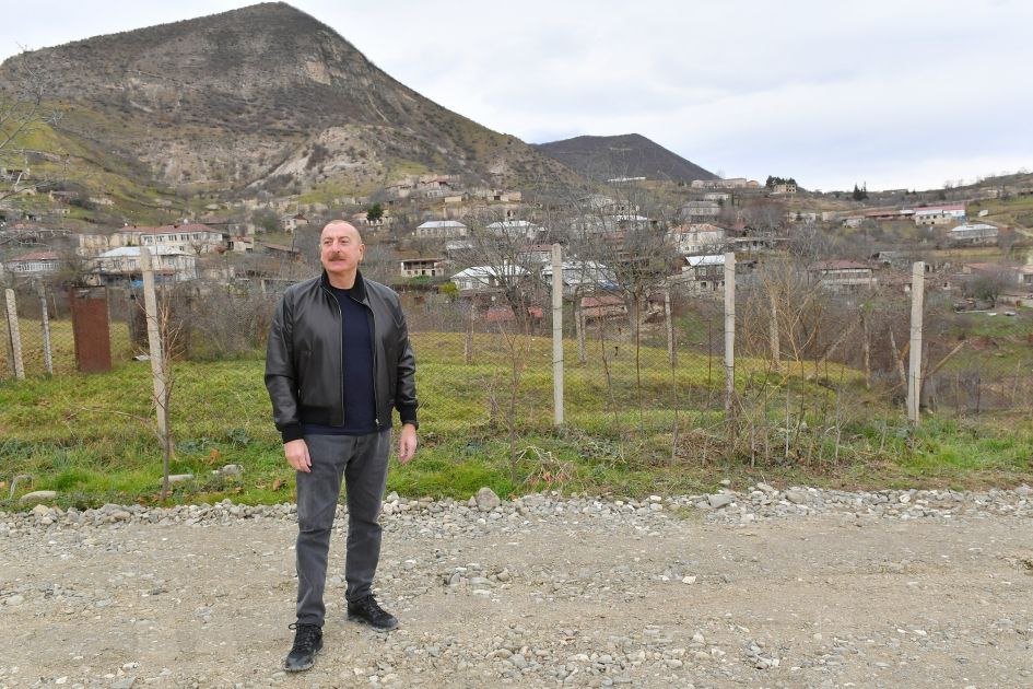 Prezident Xocalının Naxçıvanlı, Pircamal, Xanabad və Pirlər kəndlərində - FOTO/VİDEO - foto 6