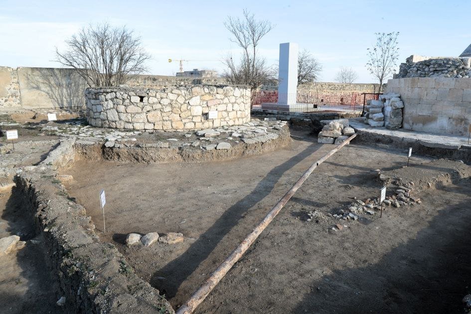 İlham Əliyev Ağdamda “İmarət” Kompleksində - FOTO/VİDEO - foto 9