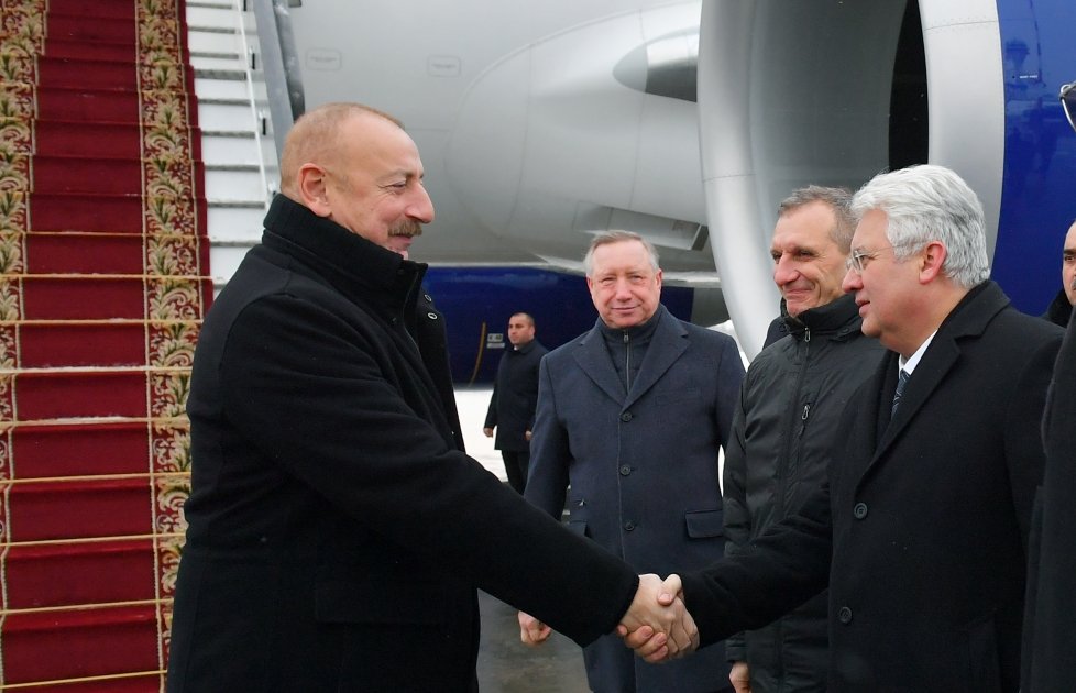 İlham Əliyev Sankt-Peterburq şəhərinə işgüzar səfərə gedib - FOTO/VİDEO - foto 4
