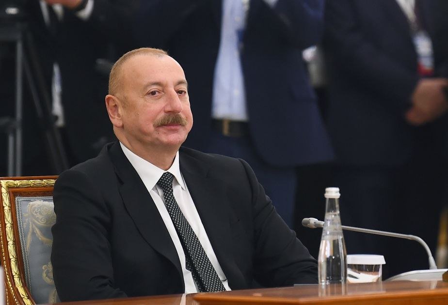 MDB dövlət başçılarının qeyri-rəsmi sammiti KEÇİRİLİB - FOTO/VİDEO - foto 3